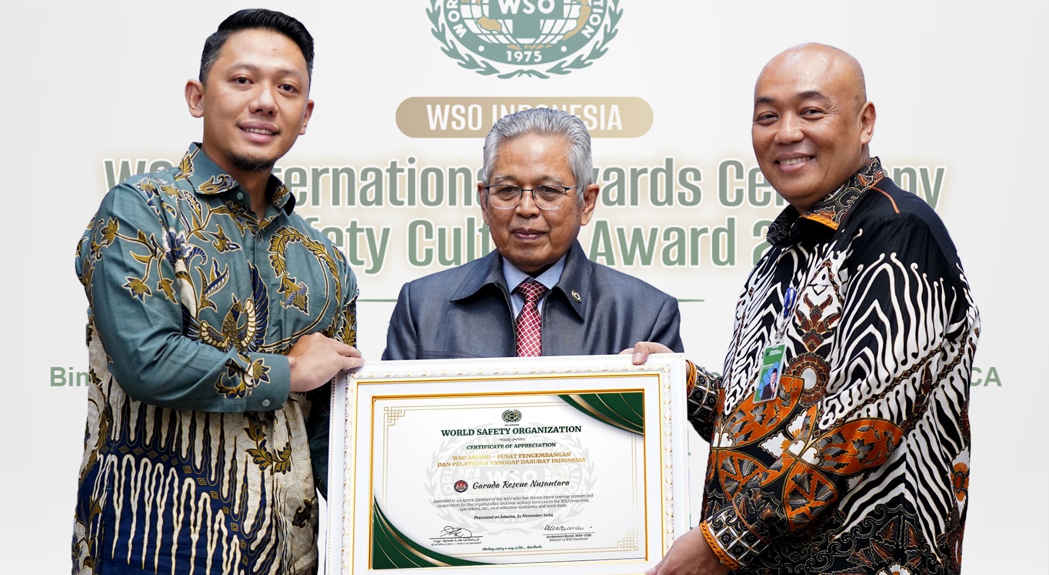 PT Putra Perkasa Abadi Wins an Award from the World Safety Organization Indonesia