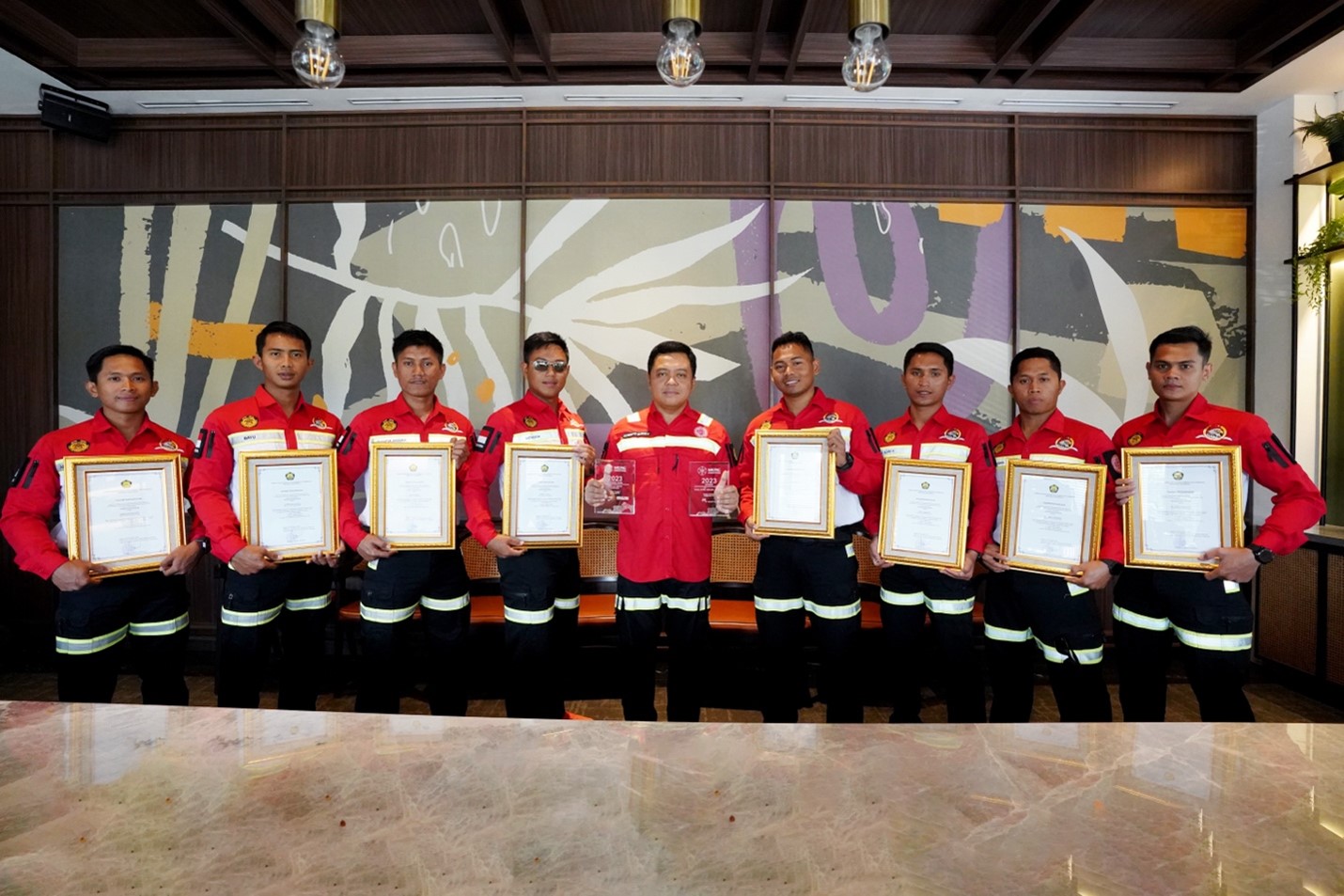 The Ministry of Energy and Mineral Resources Recognises Tim Indonesia Garuda Mine Rescue
